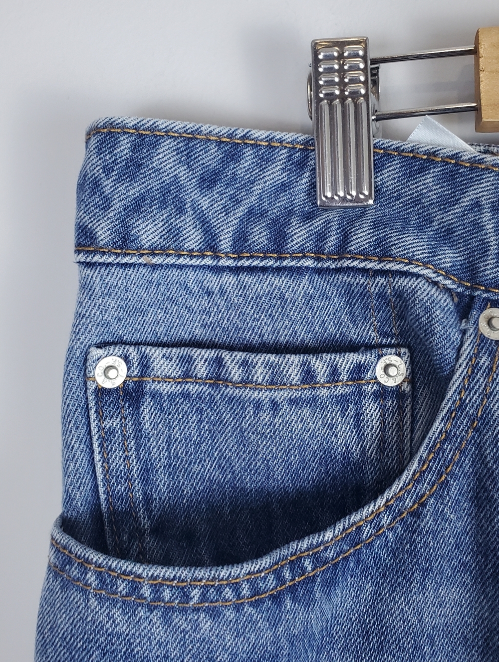 Levi's Premium Denim Nwt A55660001 Low Loose Straight Leg Jeans 34x 32 - Picture 3 of 16